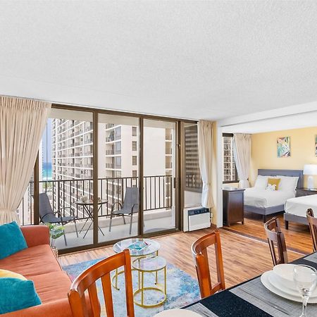 Beautiful 1Br, Steps To Waikiki Beach And Parking Honolulu Exterior photo