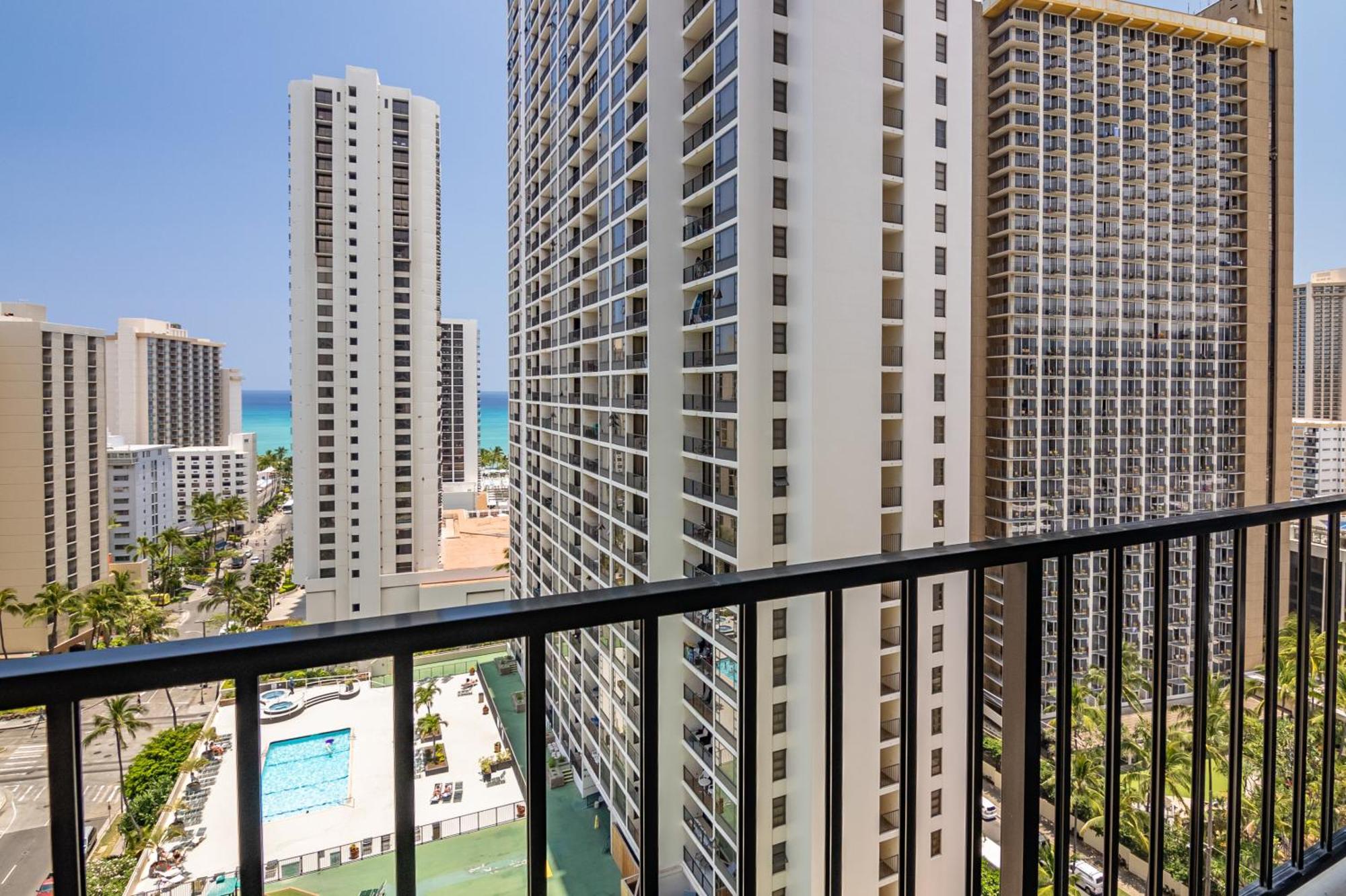 Beautiful 1Br, Steps To Waikiki Beach And Parking Honolulu Exterior photo