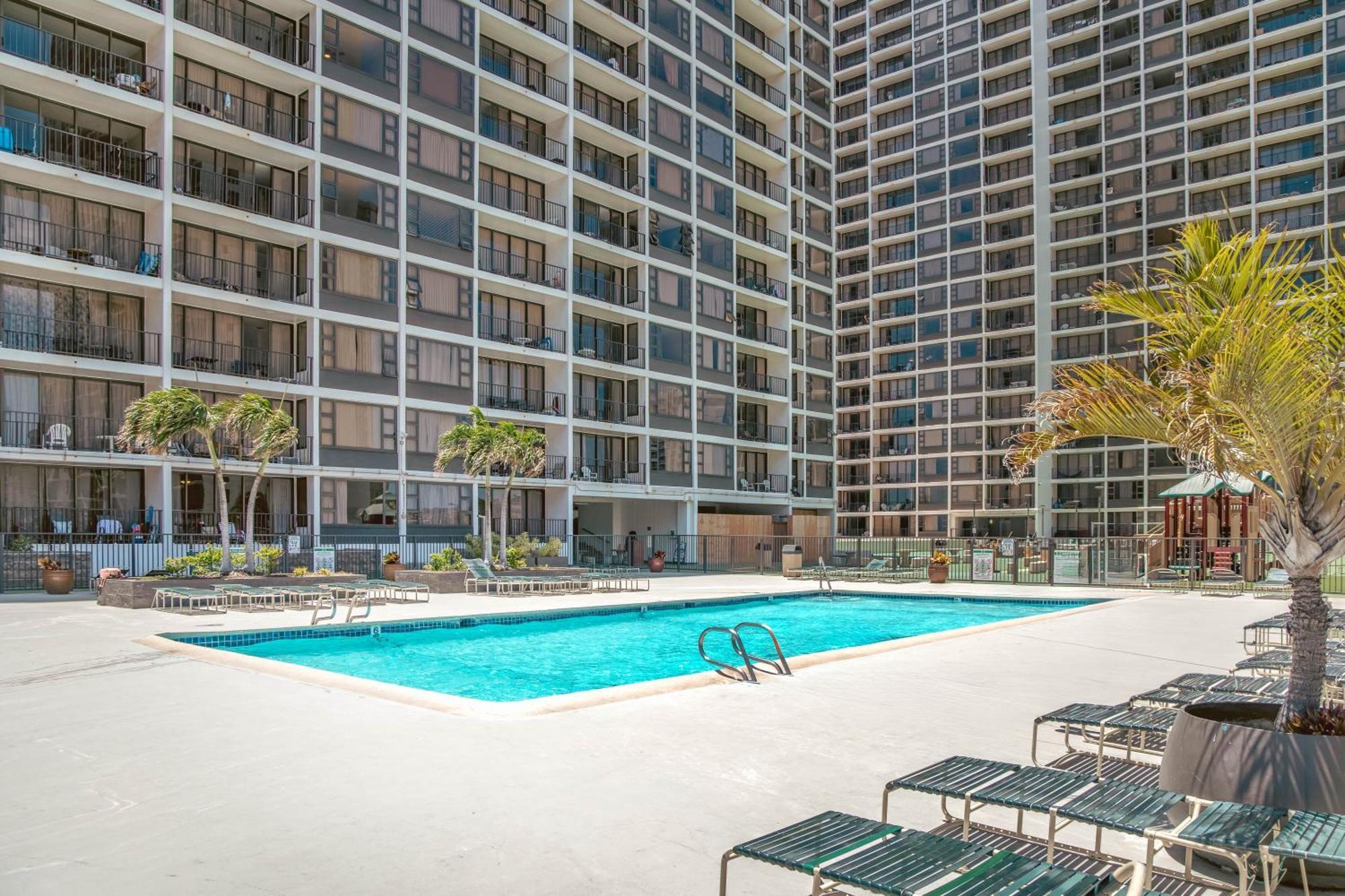 Beautiful 1Br, Steps To Waikiki Beach And Parking Honolulu Exterior photo