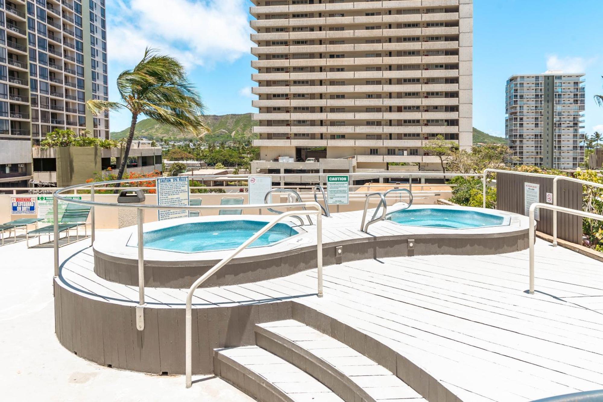 Beautiful 1Br, Steps To Waikiki Beach And Parking Honolulu Exterior photo