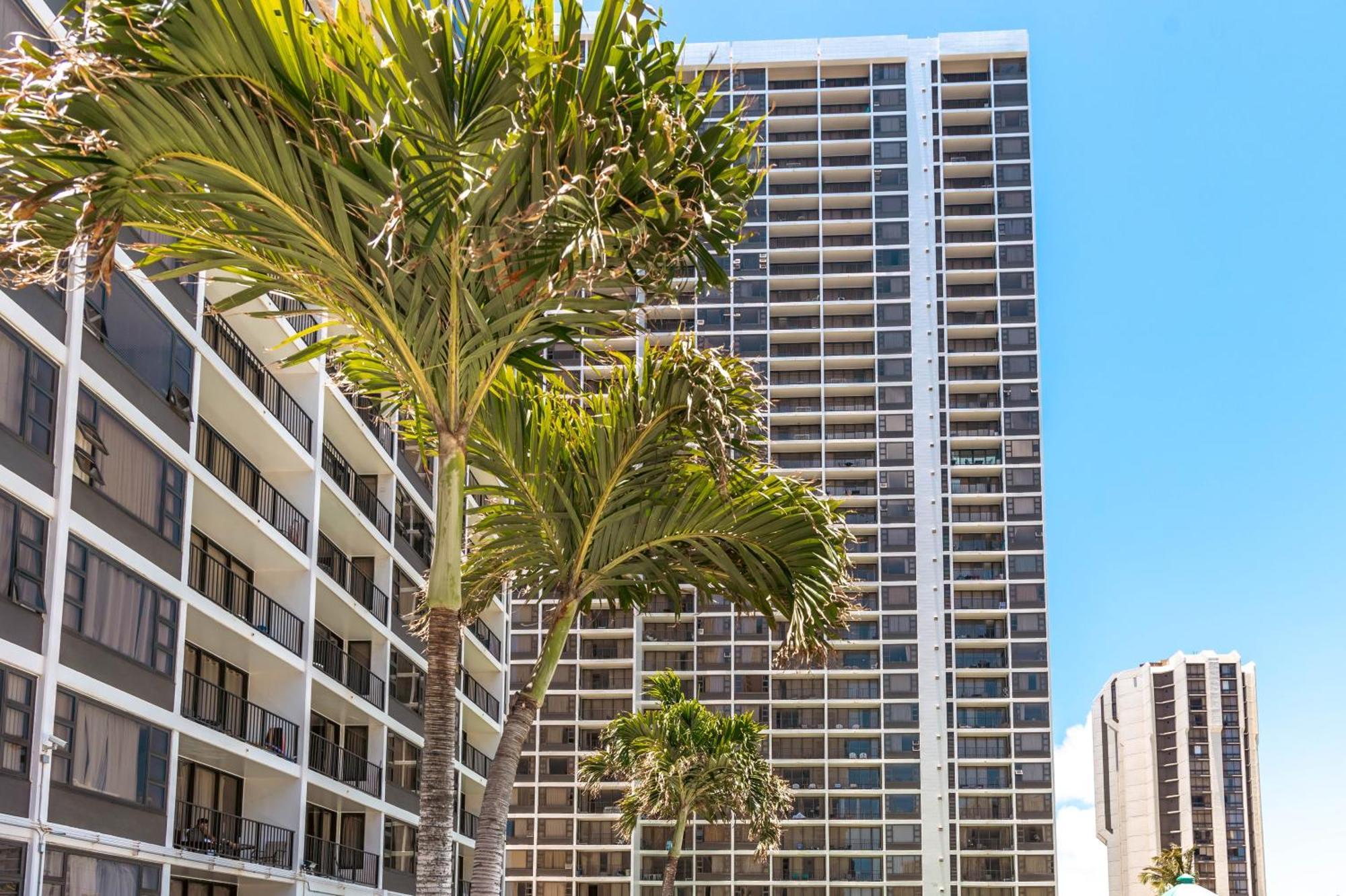 Beautiful 1Br, Steps To Waikiki Beach And Parking Honolulu Exterior photo
